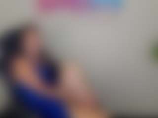 Live cam show with MariaHoward - Strip Mature on xfollow cams