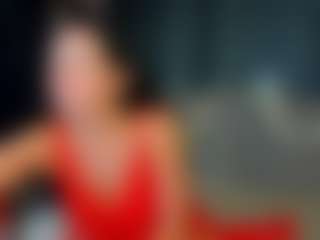 Live cam show with MariaHoward - Brown Eyes Brown Hair on infinitiblacc.com