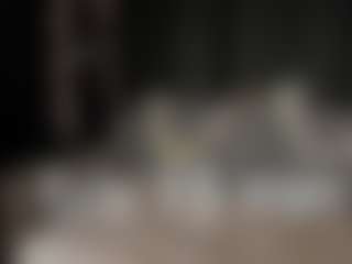 Live cam show with MariaHoward - New Brown Eyes on SquirtSoMuch