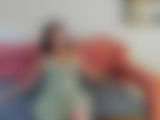 Live cam show with MariaHoward - New Spank on TastyBlacksLive