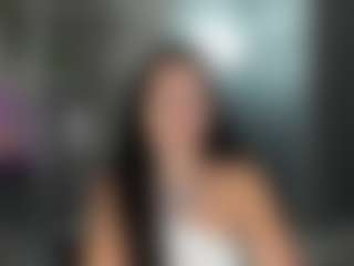 Live cam show with MariaHoward - Doggy on Camiplay Live