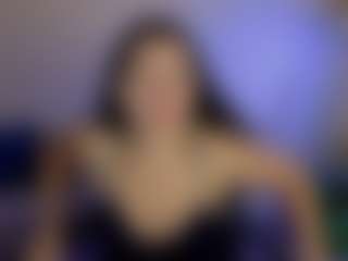 Live cam show with MariaHoward - Dirty Talk on Gym Cam Girls