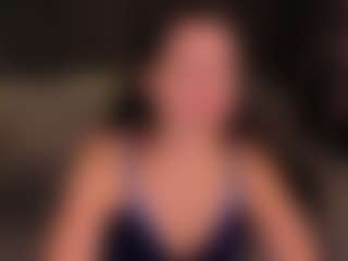Live cam show with MariaHoward - Body Massage on SpankPalCams