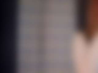 Live cam show with NikkiHeine - Spank Red Hair on Camiplay Live