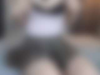 Live cam show with NikkiHeine - New Big Tits on Camsoda