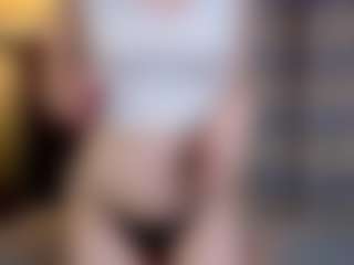 NikkiHeine's Live Sex Cam Show