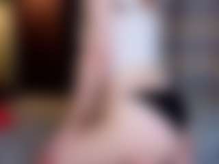 NikkiHeine's Live Sex Cam Show
