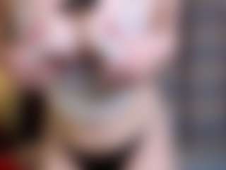 NikkiHeine's Live Sex Cam Show