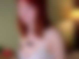 Live cam show with NikkiHeine - Red Hair College on friskycurves.com