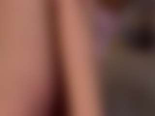 Live cam show with NikkiHeine - Cute on Big Tits