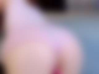 Live cam show with NikkiHeine - Red Hair Fetish on live18s.com