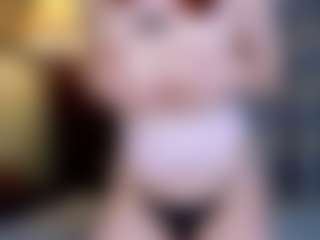 Live cam show with NikkiHeine - Bedroom Big Tits on LiveSexCams6