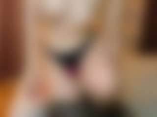 NikkiHeine's Live Sex Cam Show