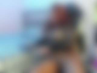 Live cam show with poncegabriela - New Squirt on SxyPornLive