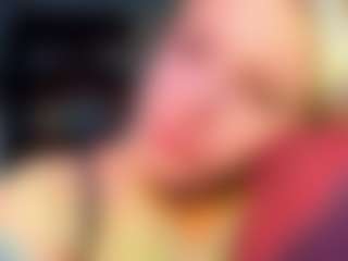 AdriaDegracia's Live Sex Cam Show