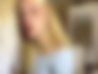 AdriaDegracia's Live Sex Cam Show