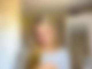 AdriaDegracia's Live Sex Cam Show
