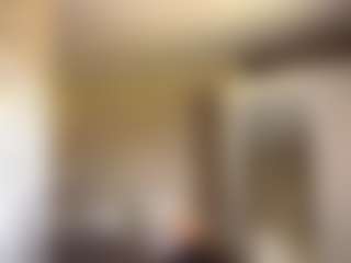 Live cam show with AdriaDegracia - Blonde Hair HD on Camsoda