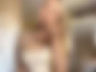 Live cam show with AdriaDegracia - Blonde Hair Teen (18+) on Camsoda