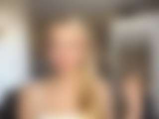 AdriaDegracia's Live Sex Cam Show