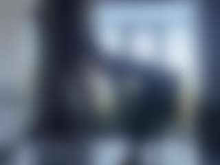 AkikoElftman's Live Sex Cam Show