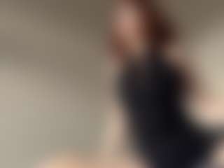 AkikoElftman's Live Sex Cam Show