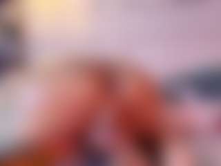AURALISLUXのライブセックスチャットショー
