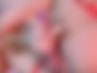 Show in cam erotica live di AURALISLUX
