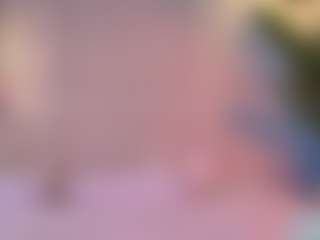 Live cam show with AURALISLUX - Lean on Camsoda