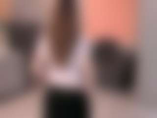 Live cam show with ClarettaMalay - Amateur Brown Hair on Cam Slut