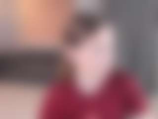 Live cam show with ClarettaMalay - New Petite on Streamer API