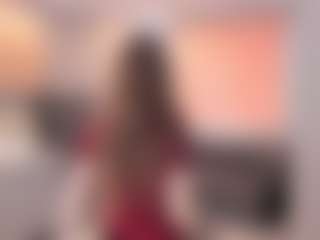 Live cam show with ClarettaMalay - Brown Hair Petite on Adult Interactions