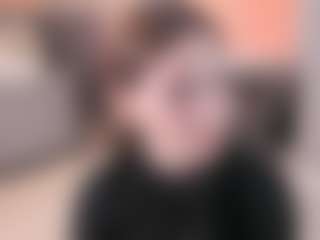 ClarettaMalay's Live Sex Cam Show