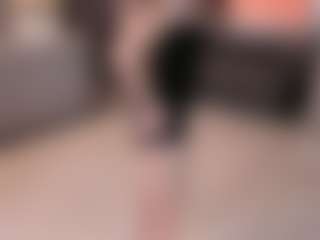 Live cam show with ClarettaMalay - Creampie on TottyGirls
