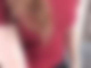 Live cam show with ClarettaMalay - Camel Toe on Camsoda