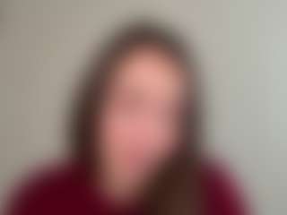 Live cam show with Olivia - New Young Adult on CamClone