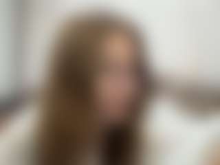 Live cam show with EvonneMcrill - New Teen (18+) on Camsoda