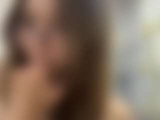 Live cam show with EvonneMcrill - Lean on Dare Cams