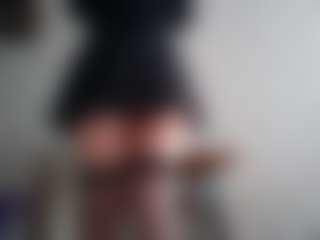 Live cam show with Jenni - Green Eyes on livesexfox.com