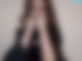 Live cam show with Mary - Big Ass on StripNow