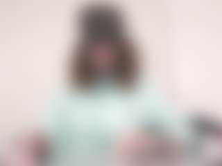 Live cam show with Mary - Shaved Pussy Teen (18+) on mypornchat.com