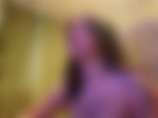 Live cam show with Kelly - Full Nudity on Camsoda
