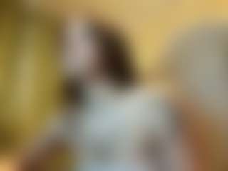 Live cam show with Kelly - Nipple Piercings on nudelive.tv