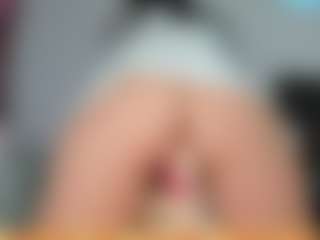 issabellaa04's Live Sex Cam Show