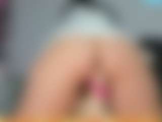 issabellaa04's Live Sex Cam Show