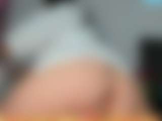 issabellaa04's Live Sex Cam Show