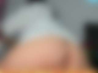 issabellaa04's Live Sex Cam Show