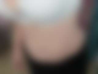LunaKissesx's Live Sex Cam Show