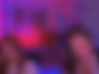 Live cam show with madyket - Deepthroat on Camsoda