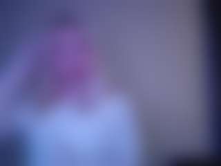 Live cam show with SadyeDobiesz - Bedroom Teen (18+) on slutload